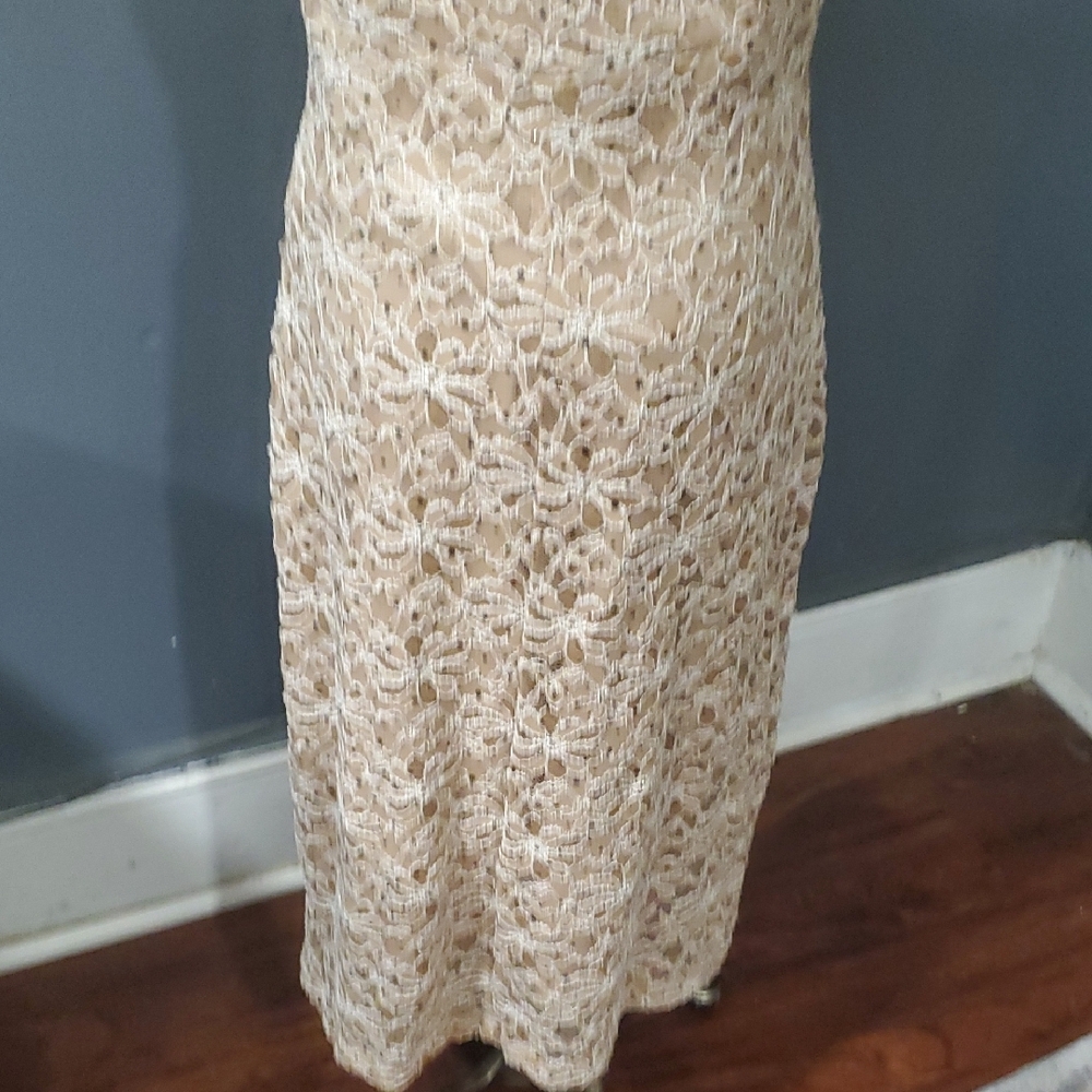 Connected Apparel Lace V-Neck Midi Dress - Cream - Picture 9 of 16